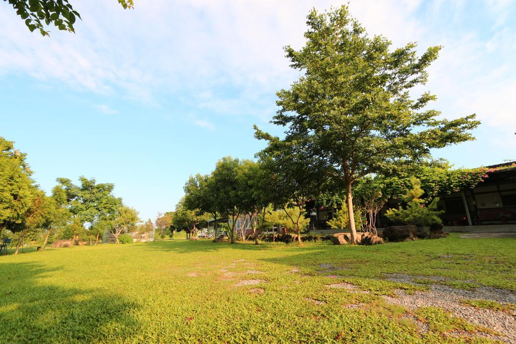 嘉義竹崎白樹腳驛棧萬坪生態包棟烤肉親子民宿 Fujin Exterior foto