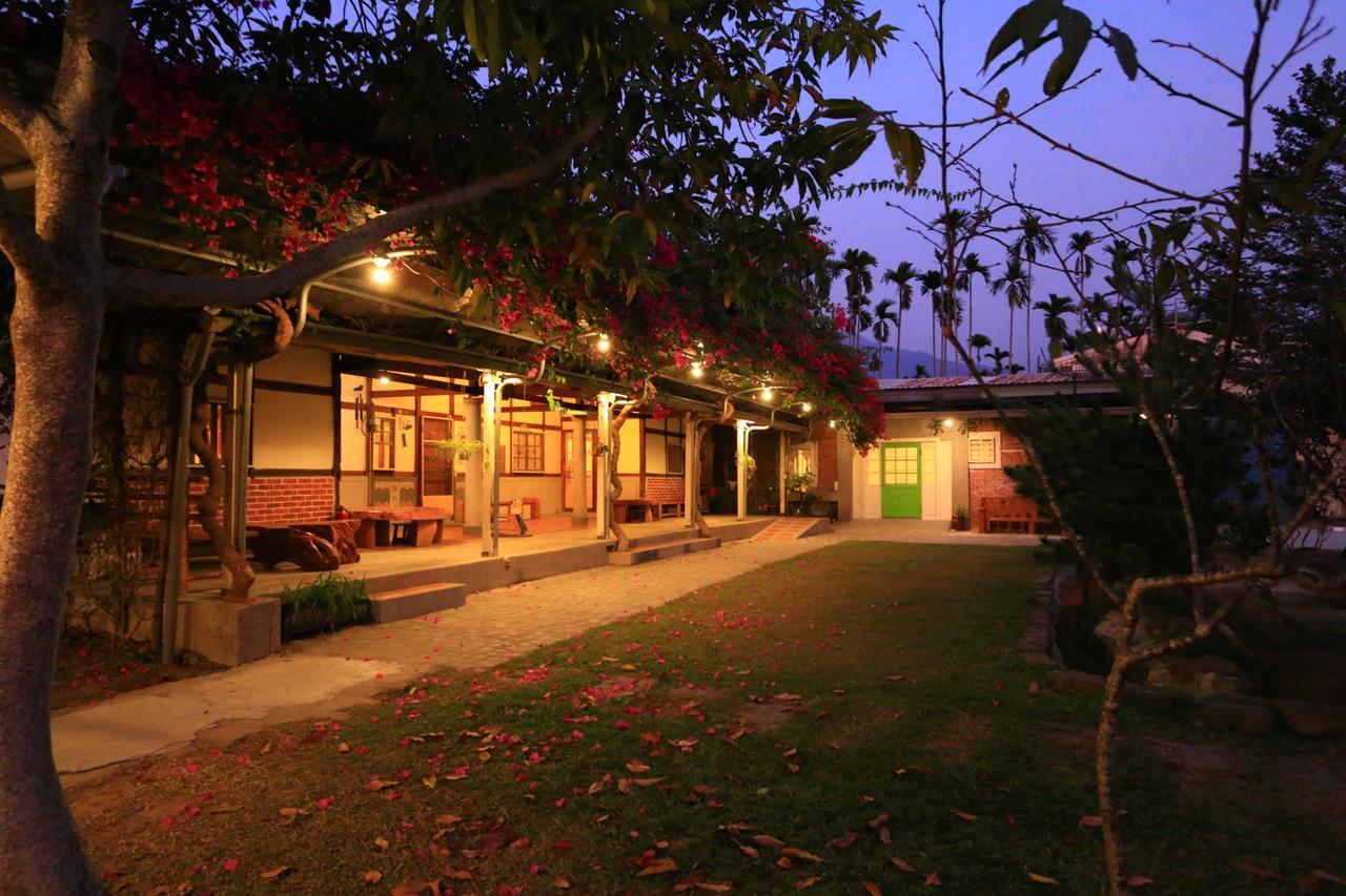 嘉義竹崎白樹腳驛棧萬坪生態包棟烤肉親子民宿 Fujin Exterior foto